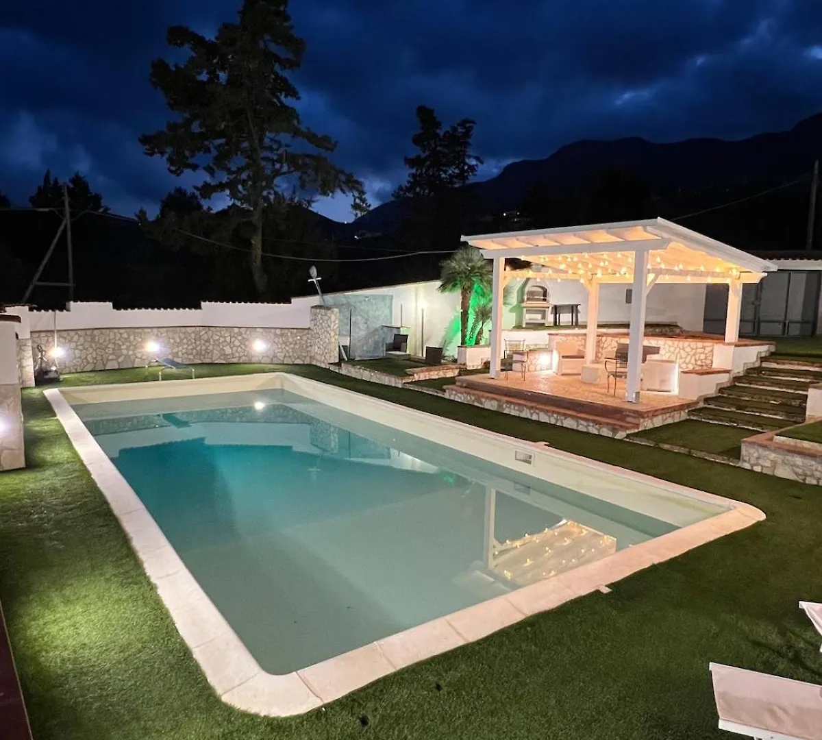 Villa Casty With Private Pool Trabia Itálie