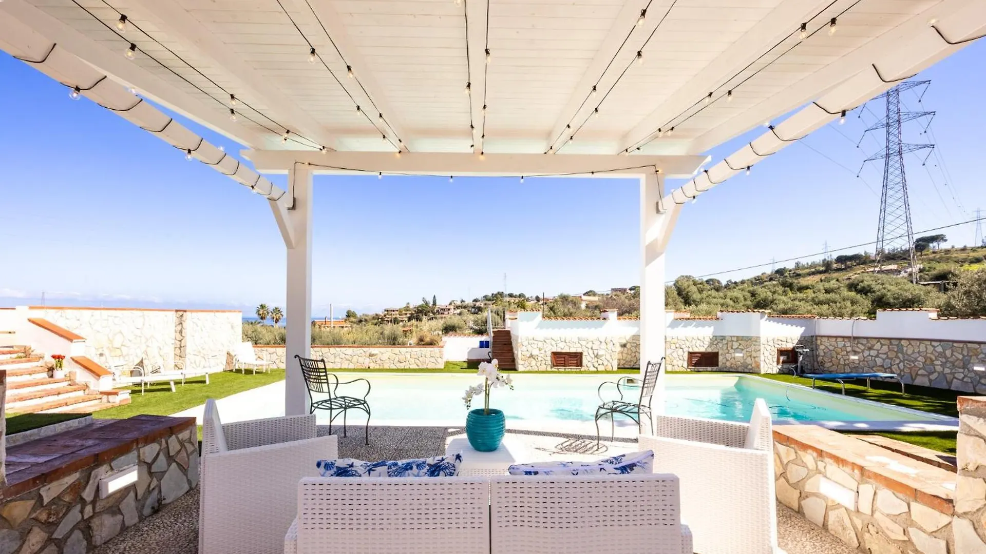 Villa Casty With Private Pool Trabia