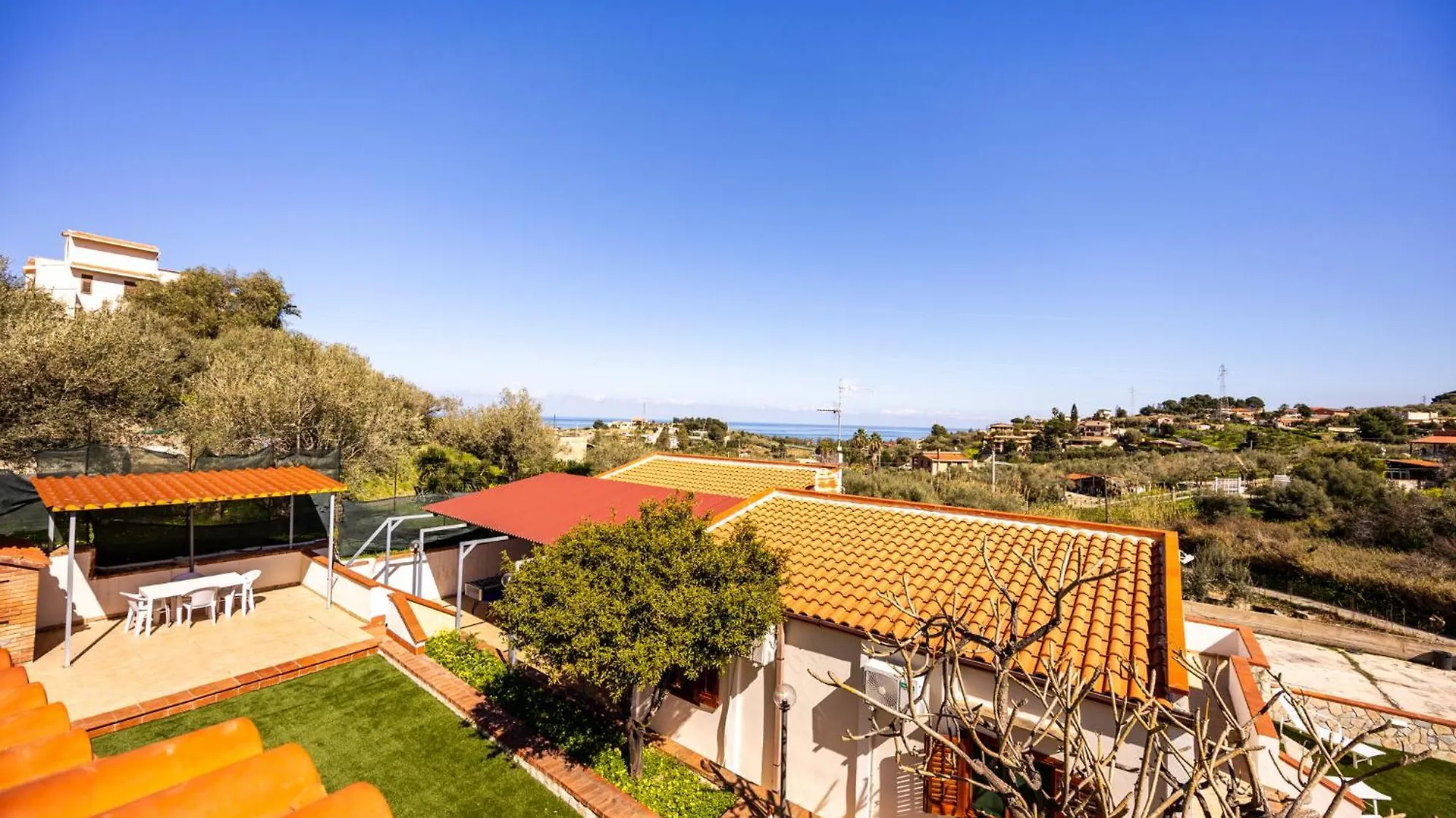 Villa Casty With Private Pool Trabia 0*,