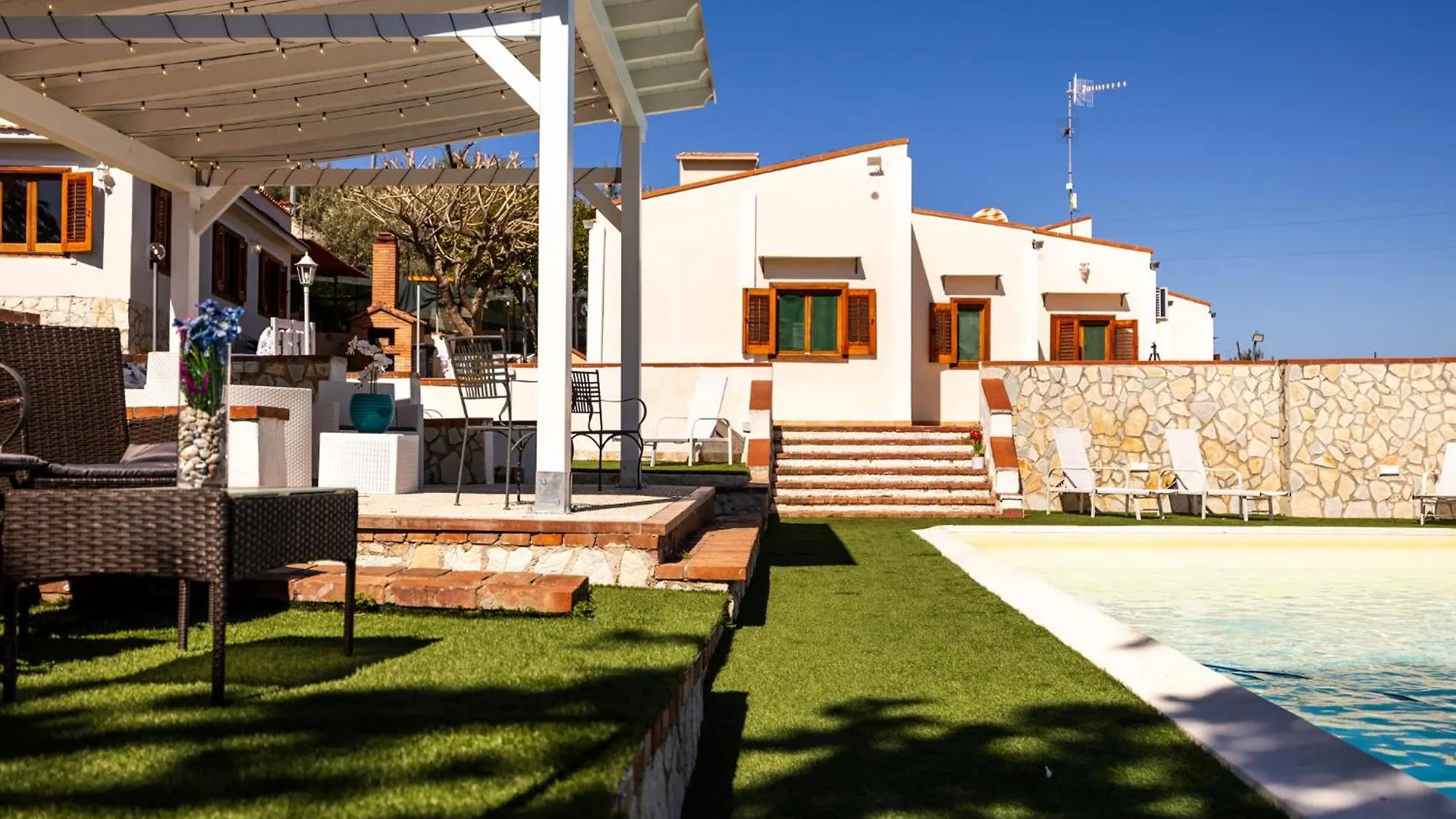 Villa Casty With Private Pool Trabia
