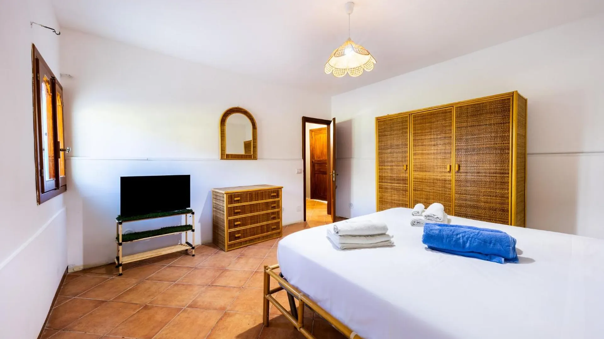 Villa Casty With Private Pool Trabia